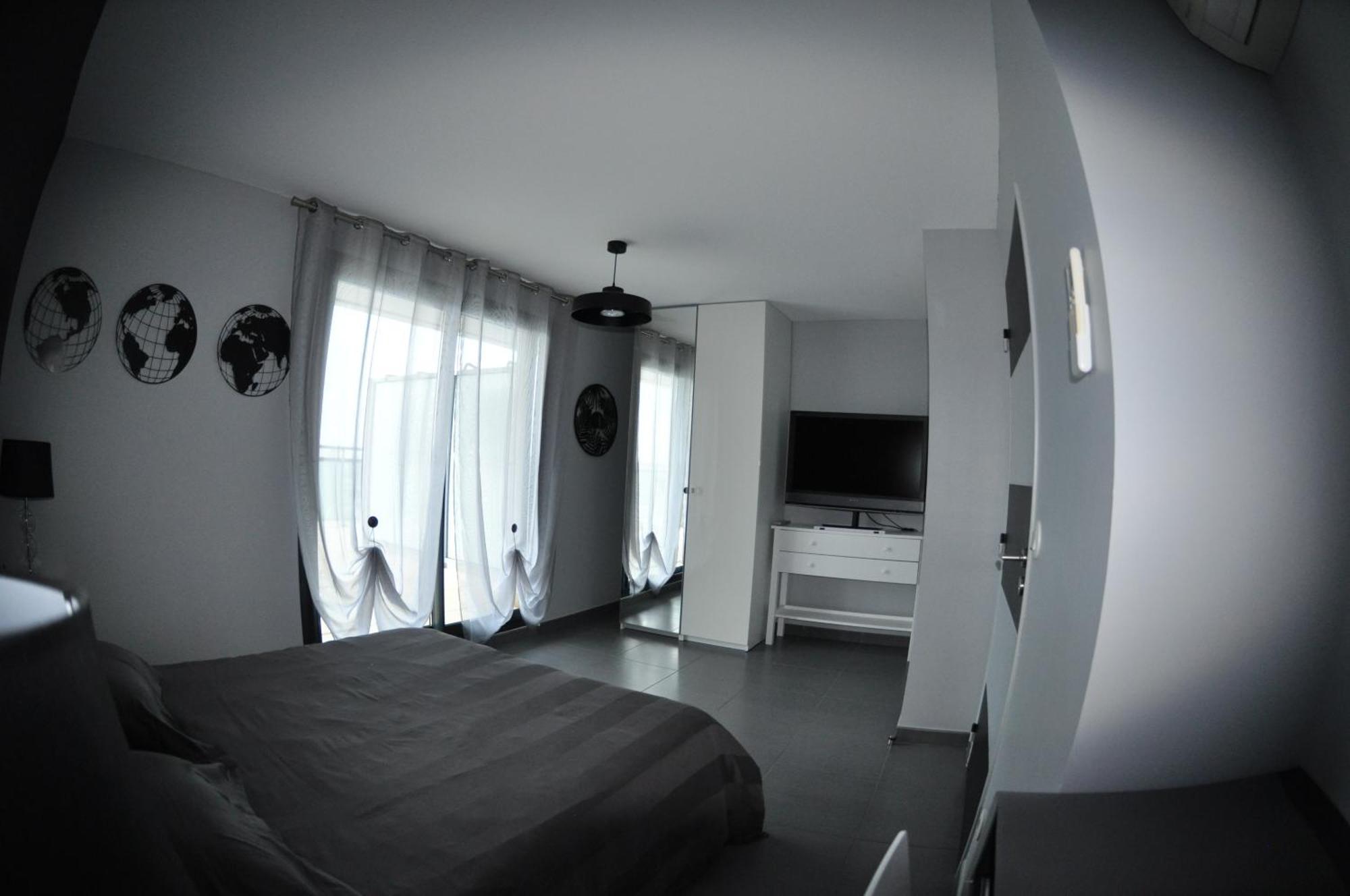 Albatros Apartment Canet-en-Roussillon Exterior photo