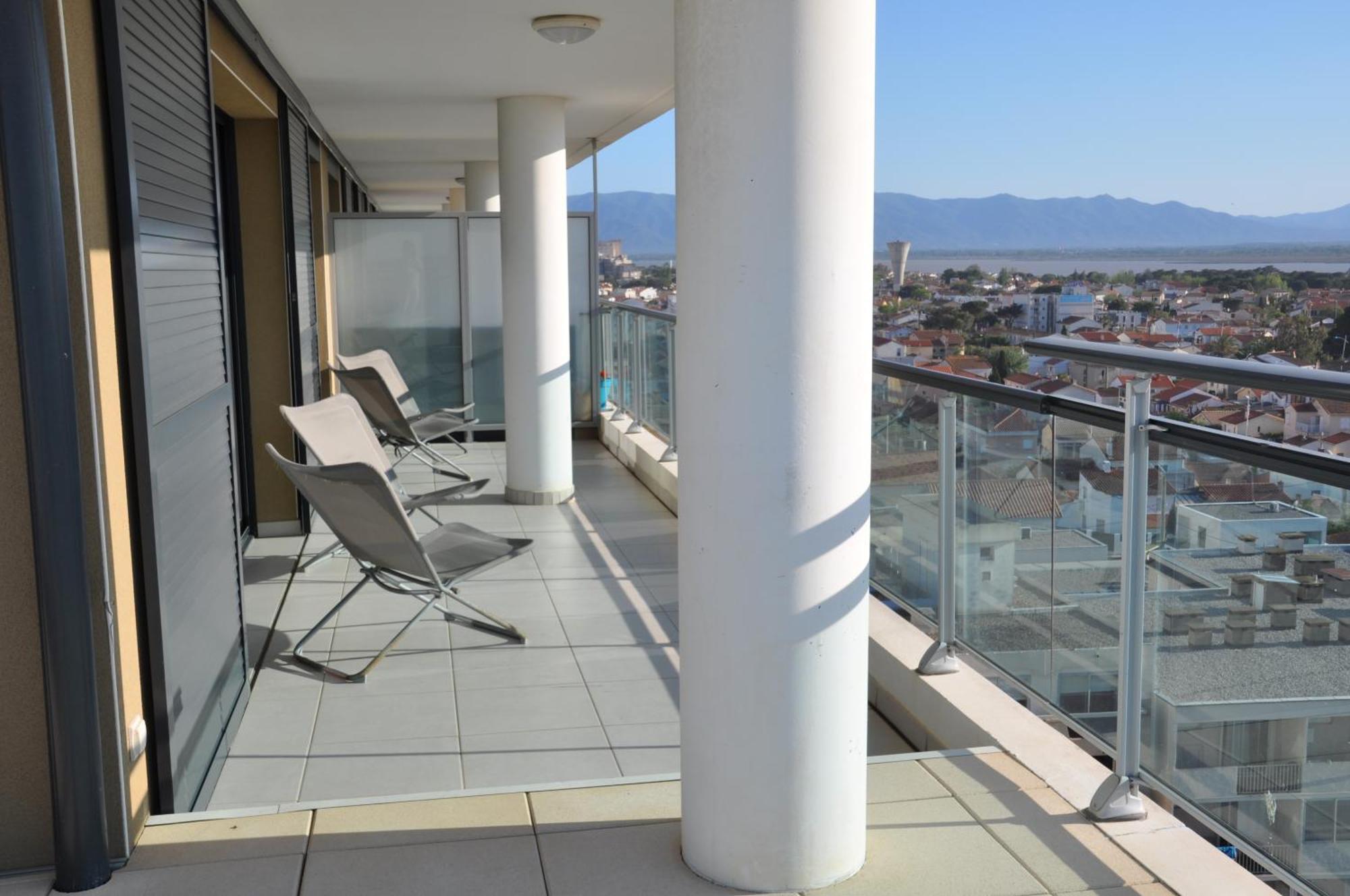 Albatros Apartment Canet-en-Roussillon Exterior photo