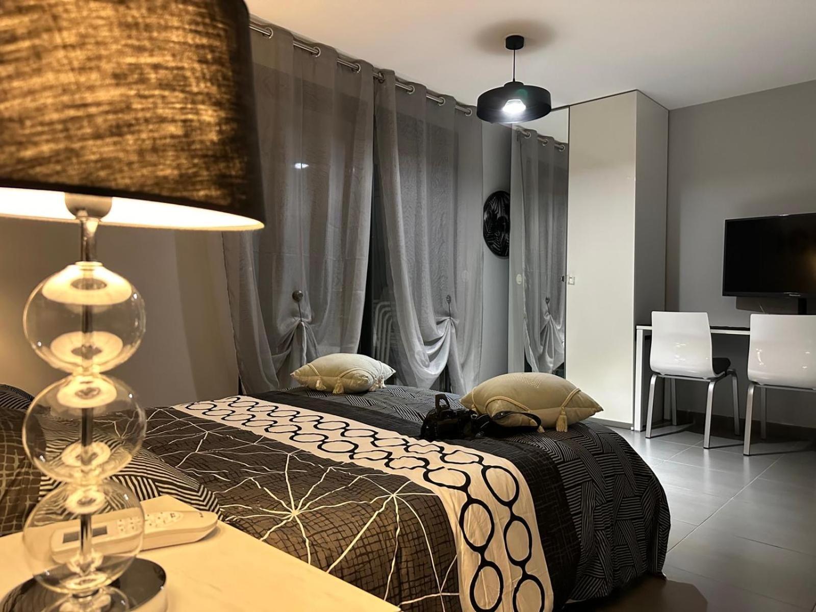 Albatros Apartment Canet-en-Roussillon Exterior photo