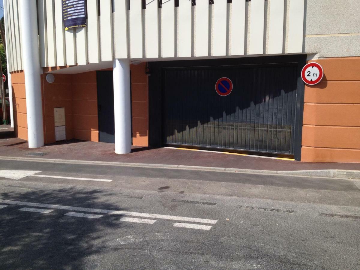 Albatros Apartment Canet-en-Roussillon Exterior photo